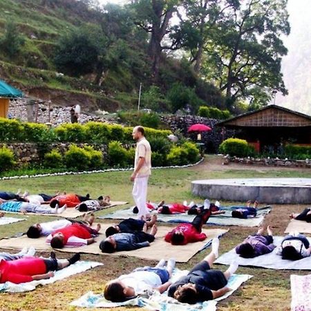 Elephant Brook Resort Rishikesh Bagian luar foto