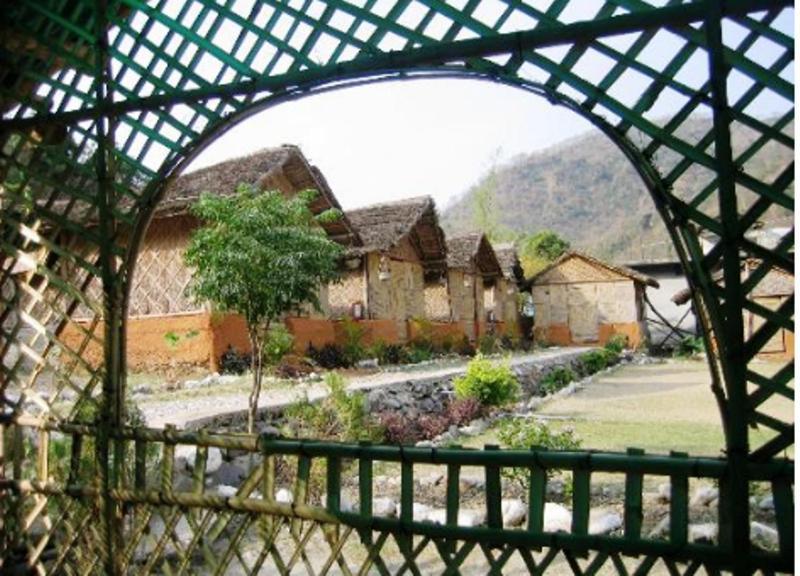 Elephant Brook Resort Rishikesh Bagian luar foto